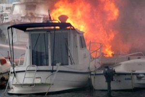 Umag, 13. lipnja 2010. - požar na motornoj jahti pod mađarskom zastavom u umaškoj marini